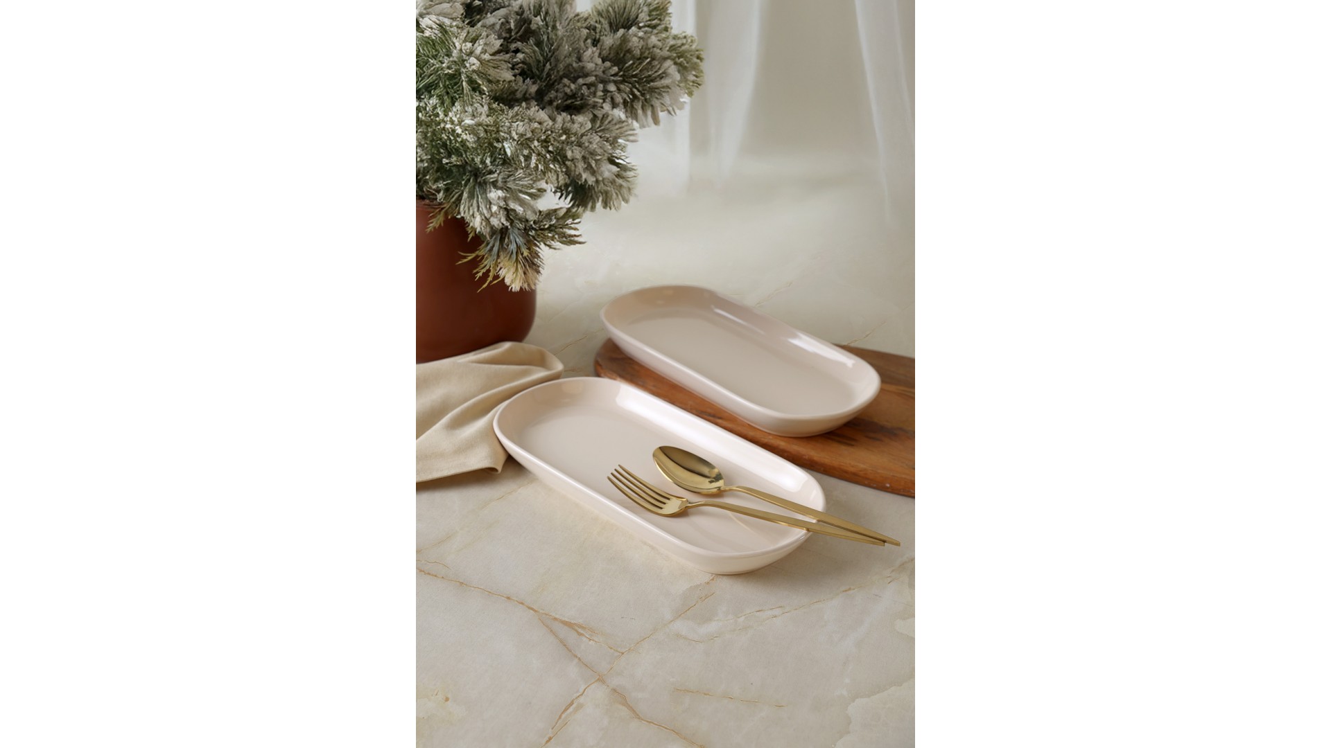 Krem Noyan Kayık Tabak 28 Cm 2 Adet 030