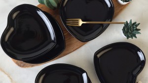 Siyah Kalp Pasta Tabağı 20 Cm 6 Adet 650