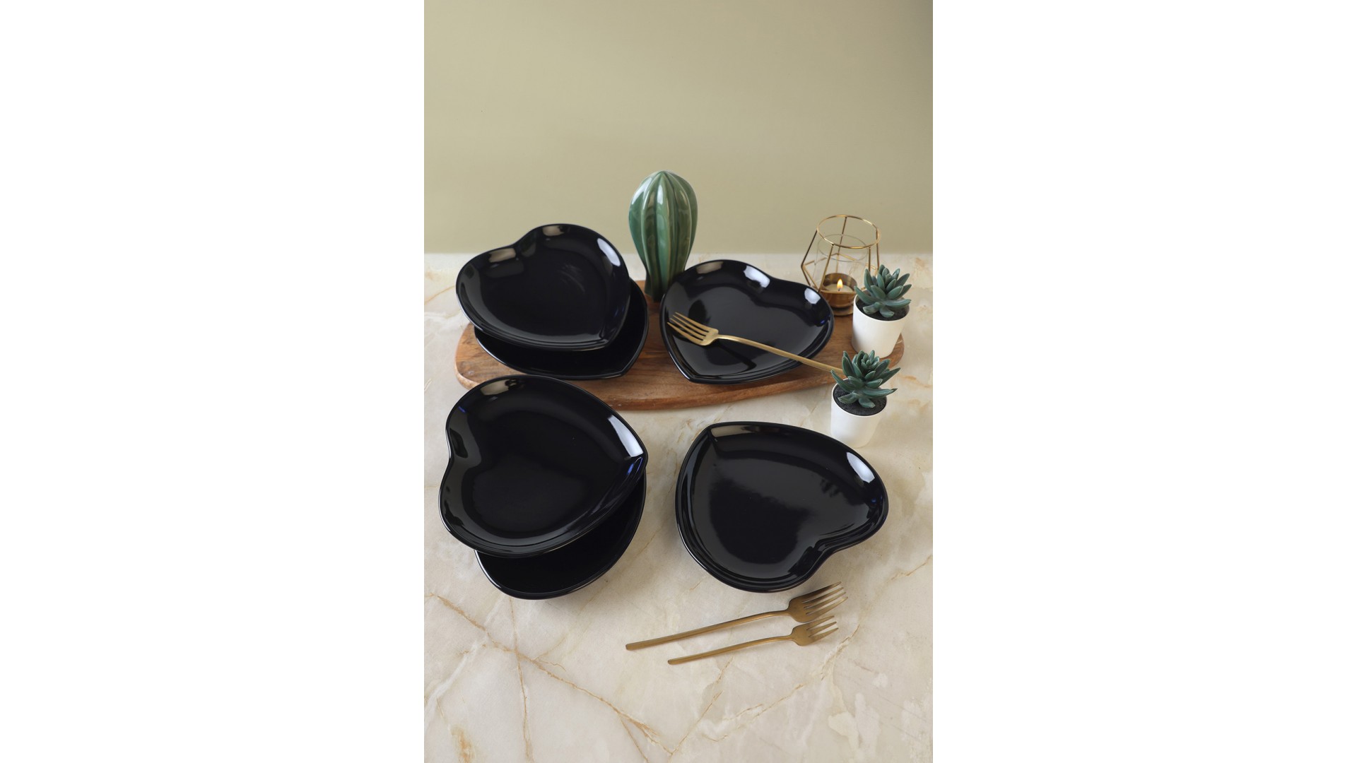 Siyah Kalp Pasta Tabağı 20 Cm 6 Adet 650