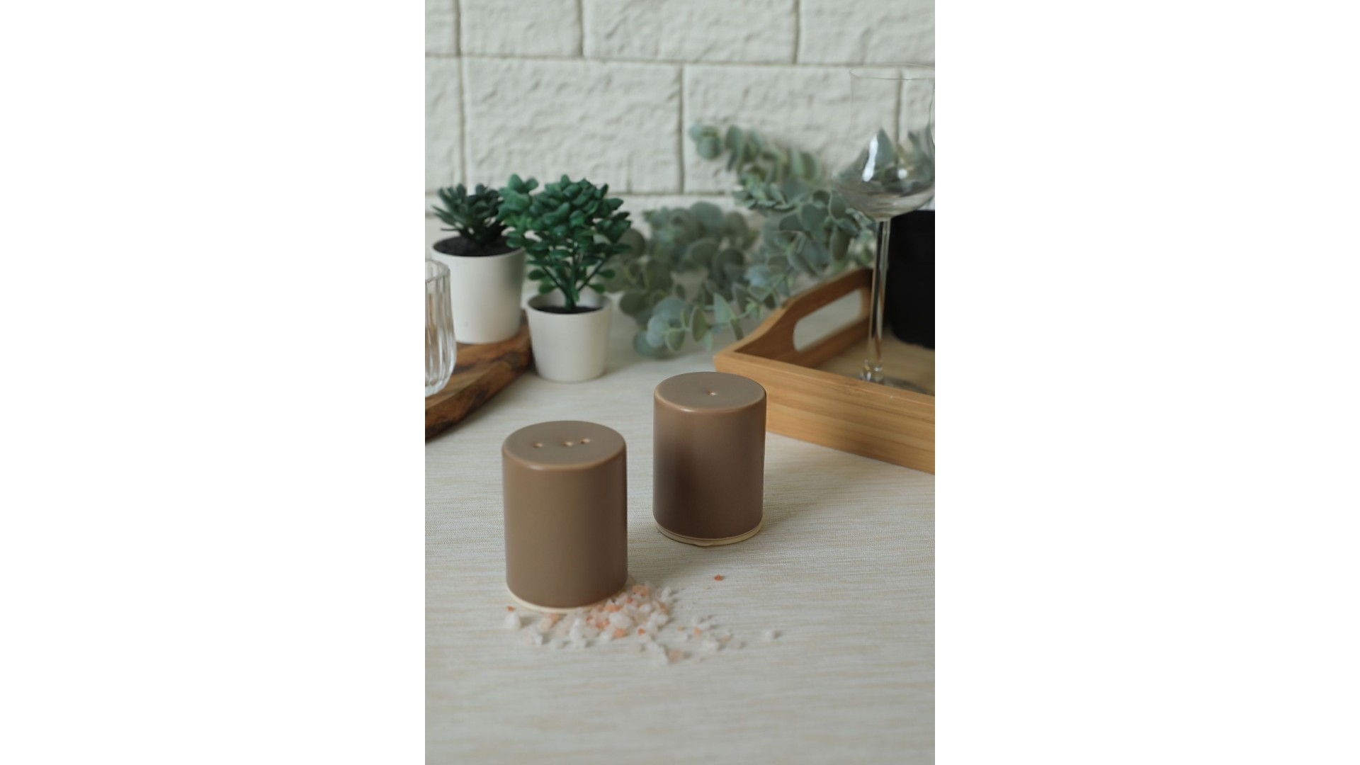 Mat Toprak Taupe Stackable Tuzluk / Biberlik 6 Cm