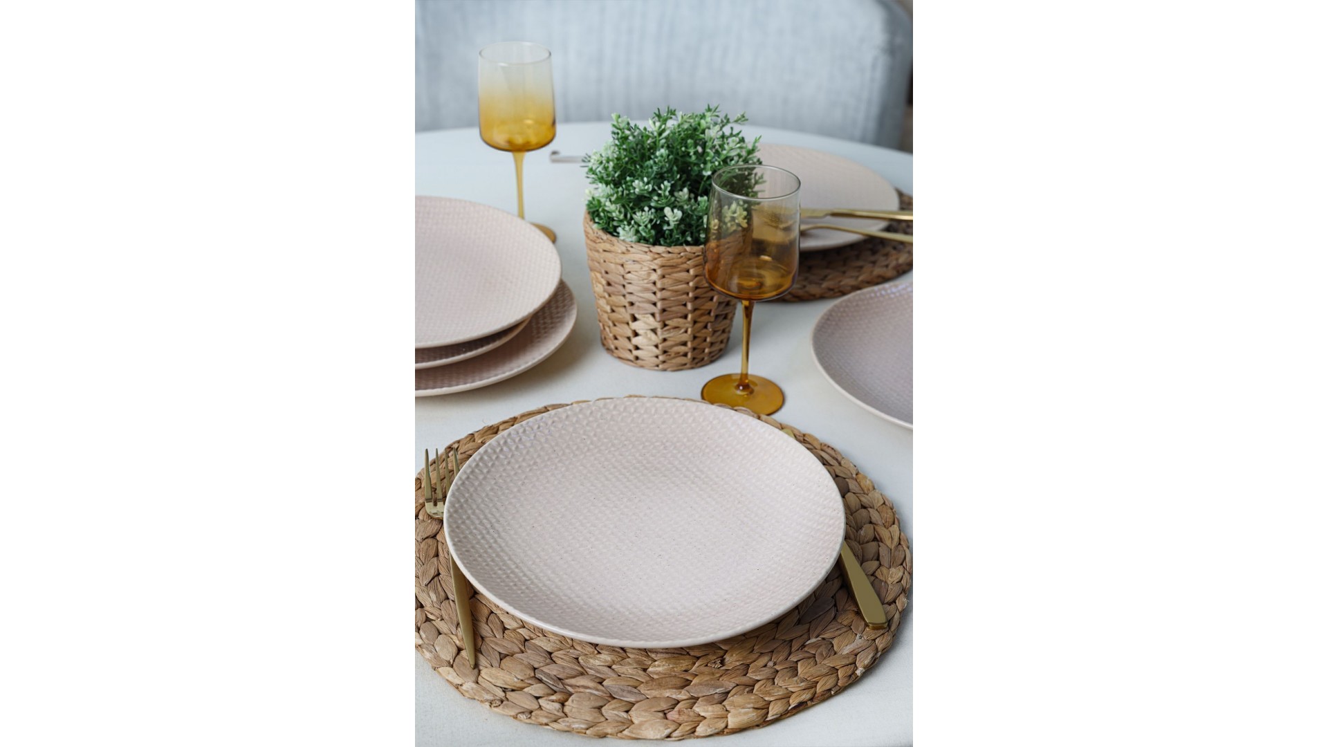 Kumlu Krem Rölyefli Servis Tabağı 27 Cm 6 Adet Q32