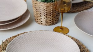 Kumlu Krem Rölyefli Servis Tabağı 27 Cm 6 Adet Q32