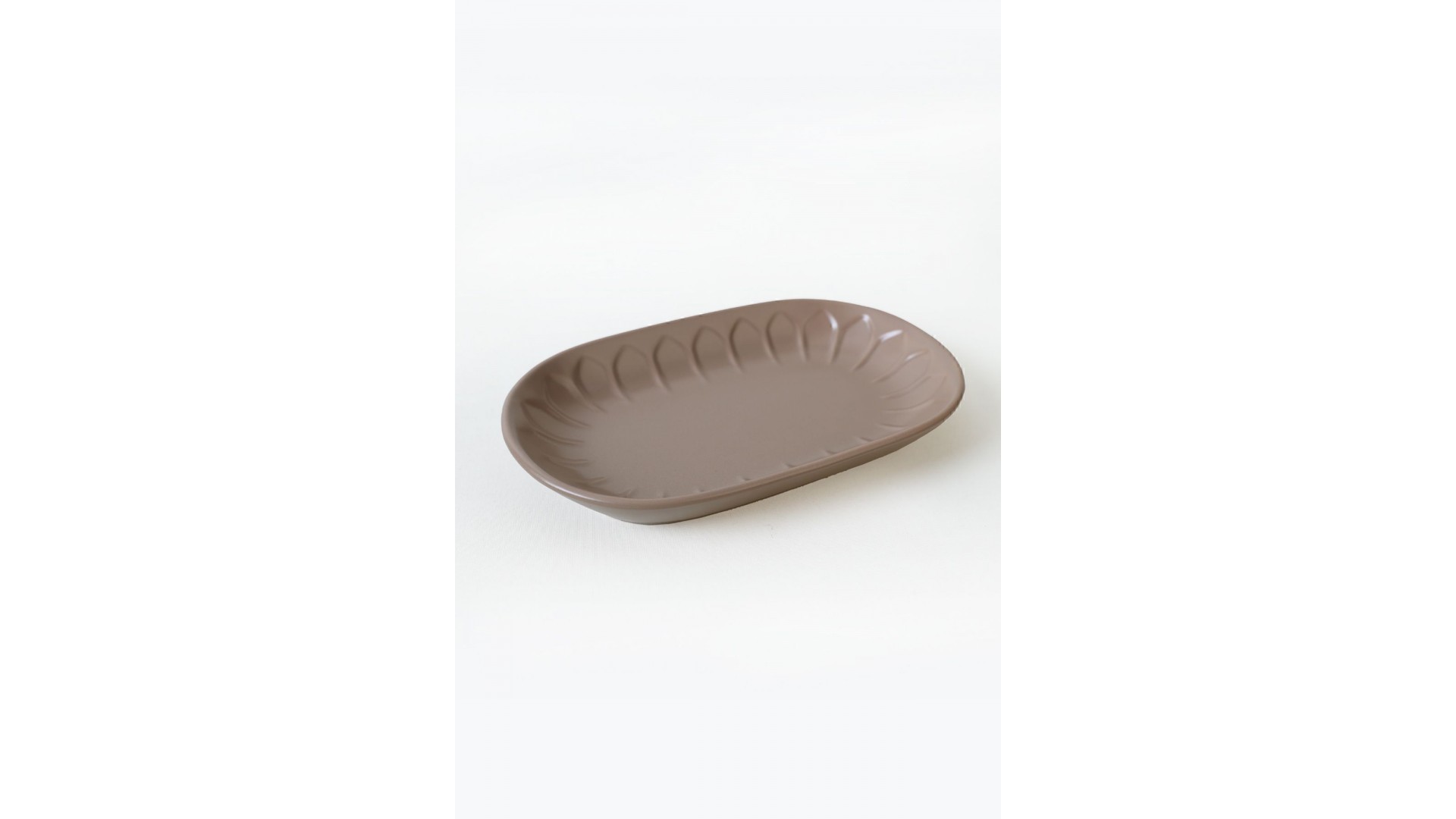 Mat Toprak Taupe Badem Kayık Tabak 25 Cm 2 Adet 977